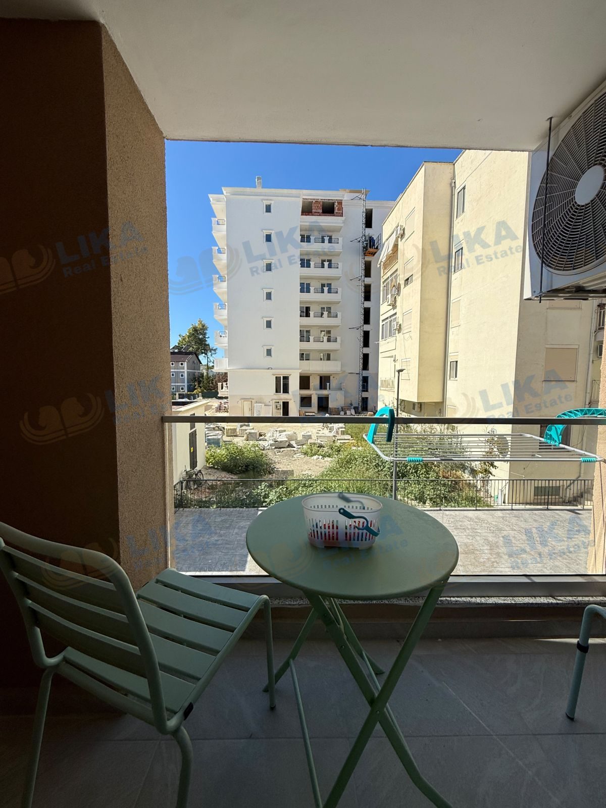 DUPLEX NË SHITJE ME GARAZH FALAS – 123 m², VETËM 1,300 €/m²