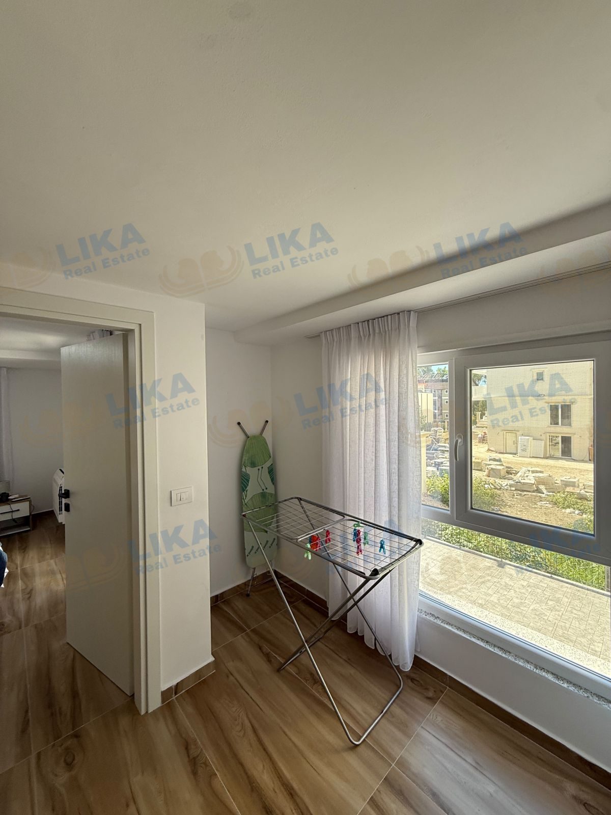 DUPLEX NË SHITJE ME GARAZH FALAS – 123 m², VETËM 1,300 €/m²