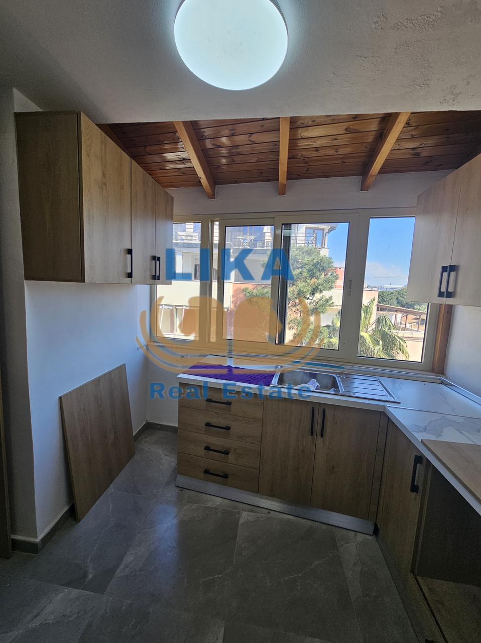 Duplex për Shitje pranë Hotel Epidamn