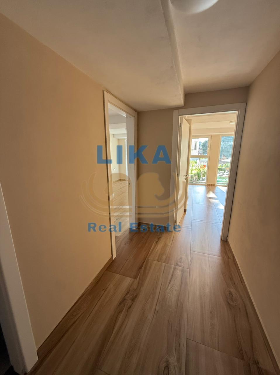 Duplex në shitje në Mali i Robit, Golem | 104 m² | 200 m nga deti
