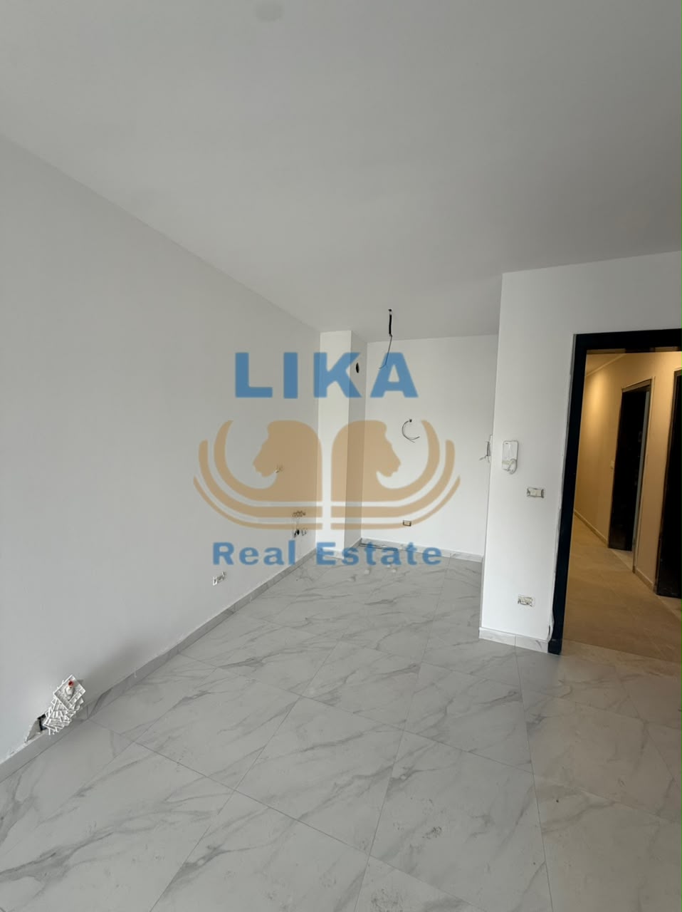 Apartamente 1+1 për shitje në Mali i Robit – vetëm 250 metra nga deti