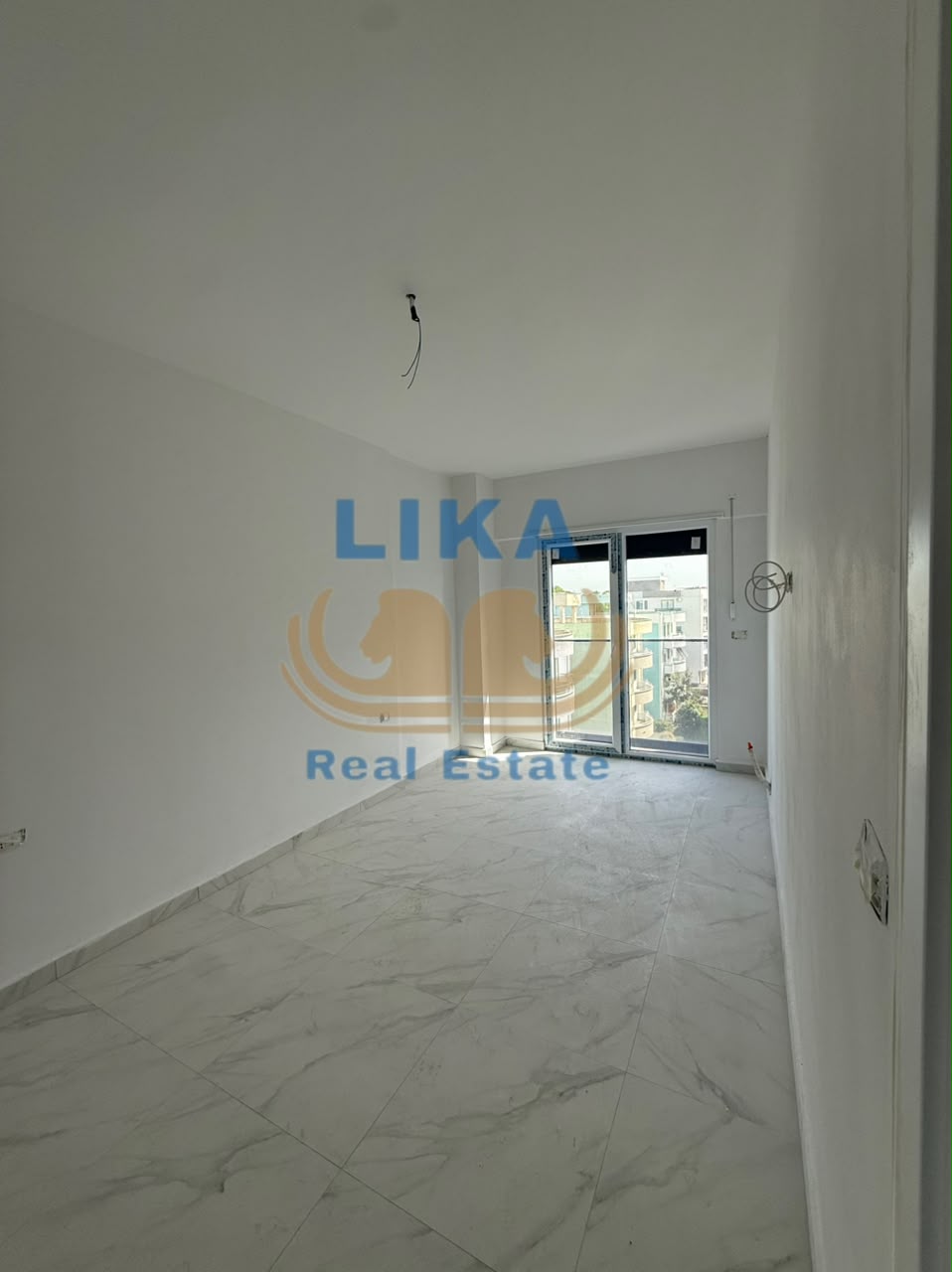 Apartamente 1+1 për shitje në Mali i Robit – vetëm 250 metra nga deti