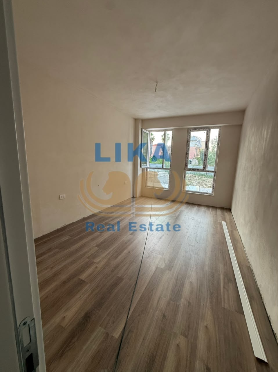 Apartamente 1+1 në shitje pranë detit në Golem – Ndërtim i ri