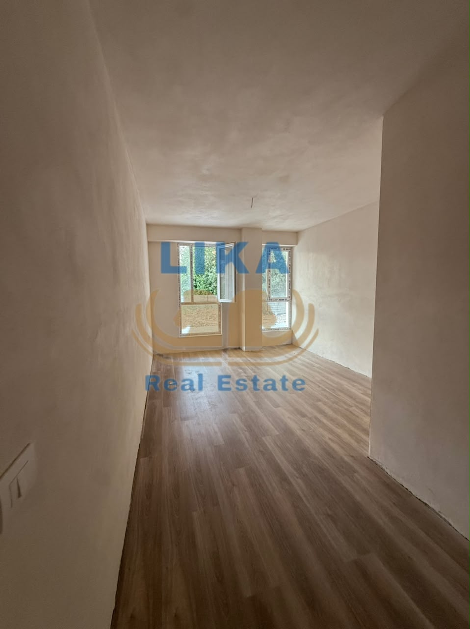 Apartamente 1+1 në shitje pranë detit në Golem – Ndërtim i ri