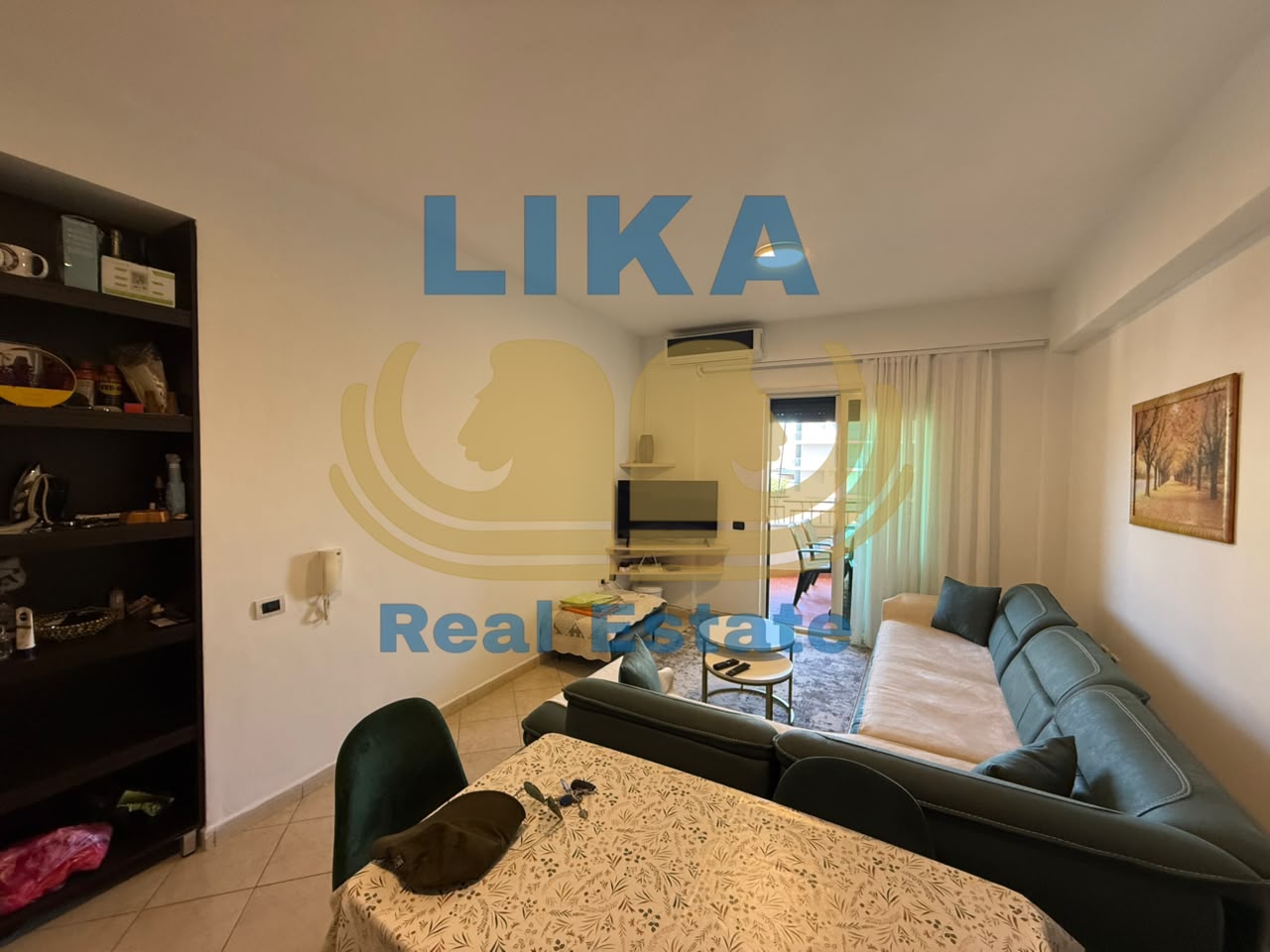 Apartament 2+1 për shitje në Shkëmbin e Kavajës – Vetëm 50 metra nga deti