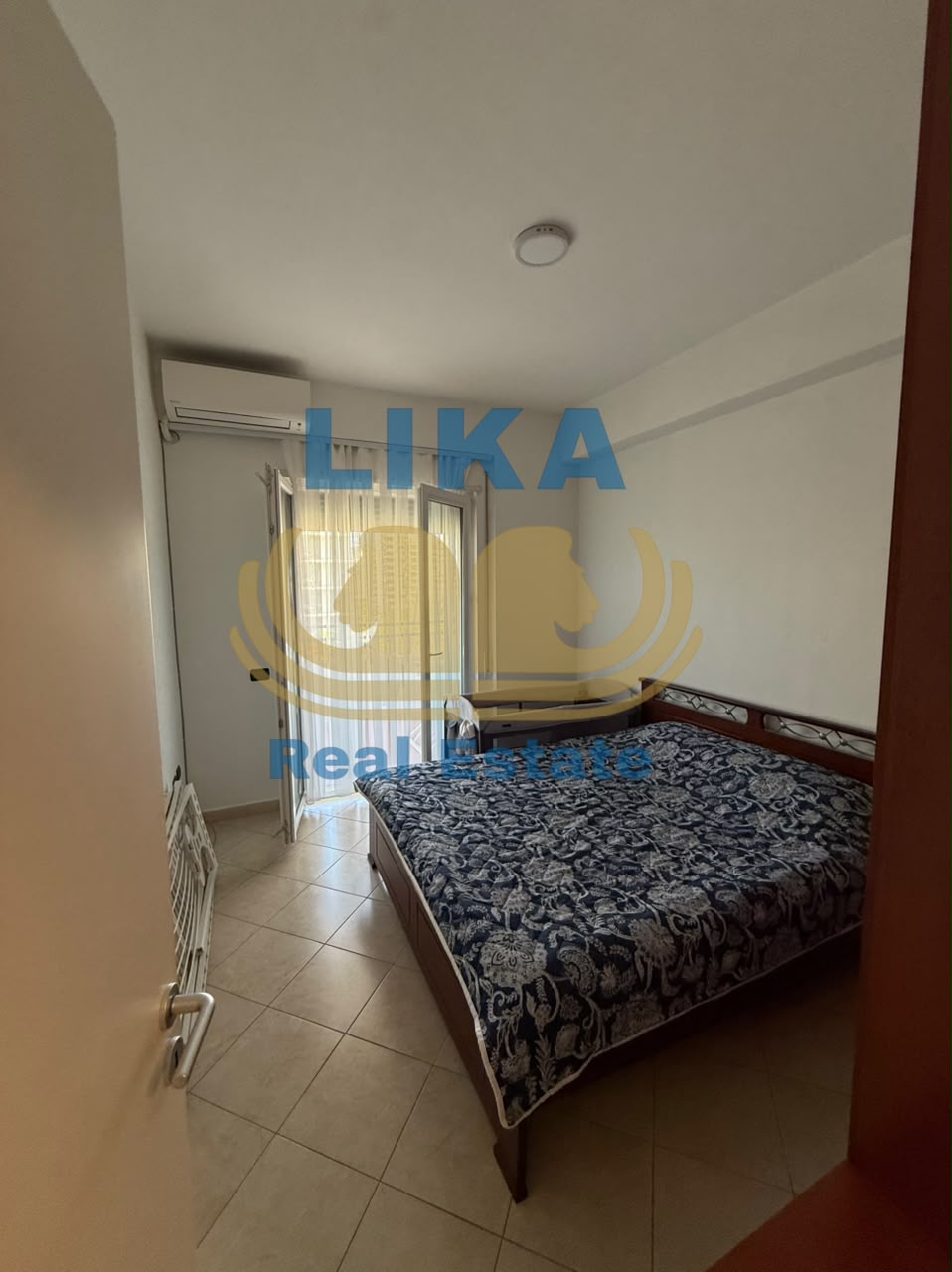 Apartament 2+1 për shitje në Shkëmbin e Kavajës – Vetëm 50 metra nga deti