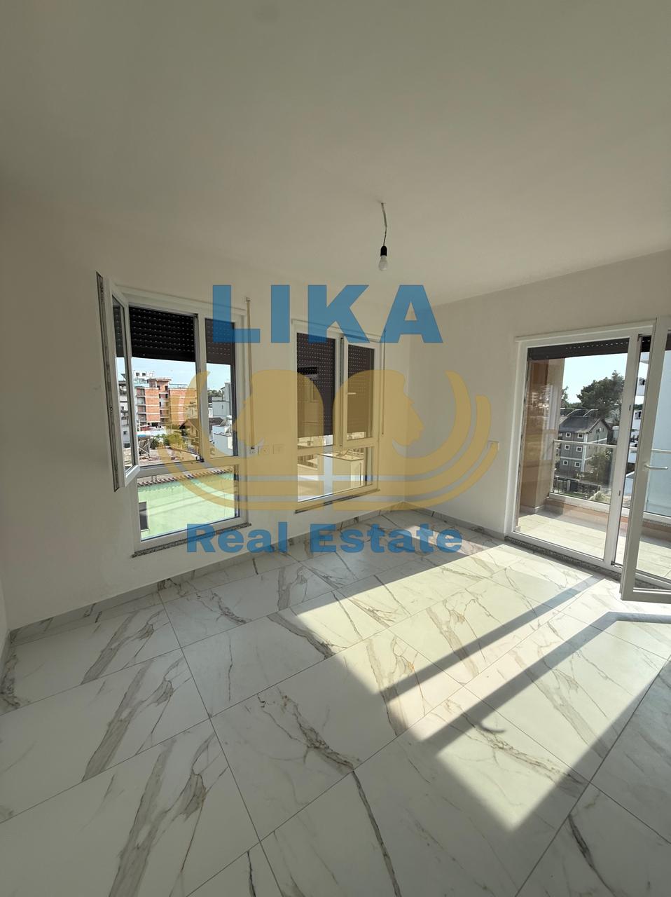 Apartament 1+1 për shitje në Golem – Zona e Vienës, vetëm 200 metra nga deti