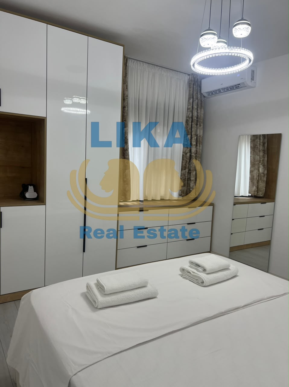 Apartament 2+1 në shitje në Mali i Robit, Golem – I sapoinvestuar me certifikatë pronësie