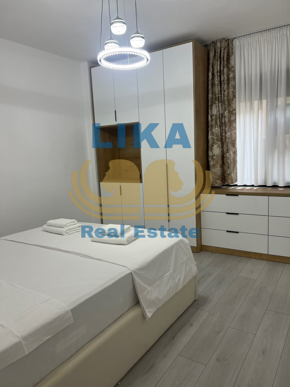 Apartament 2+1 në shitje në Mali i Robit, Golem – I sapoinvestuar me certifikatë pronësie