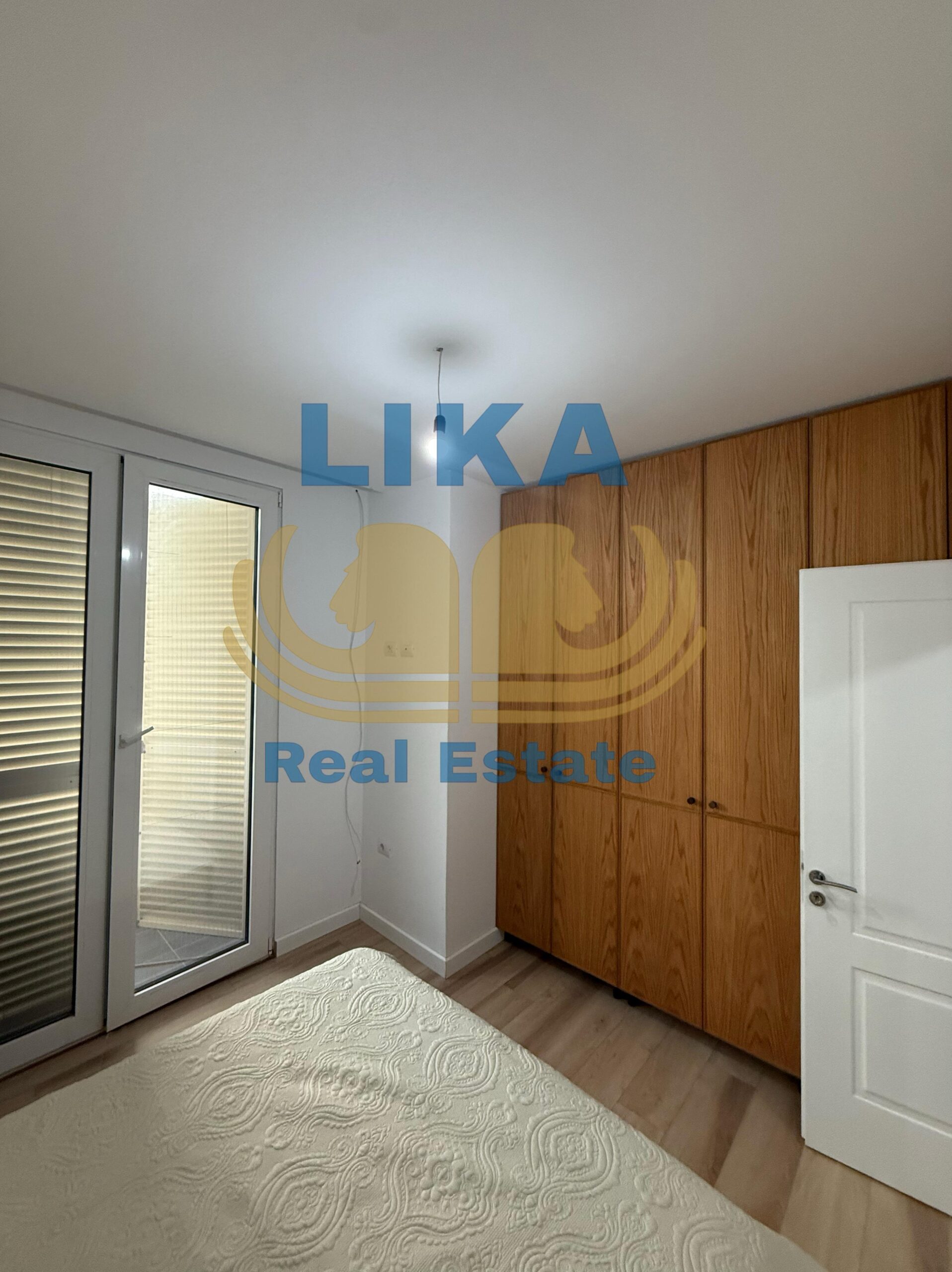 APARTAMENT 1+1 NË SHITJE | GOLEM