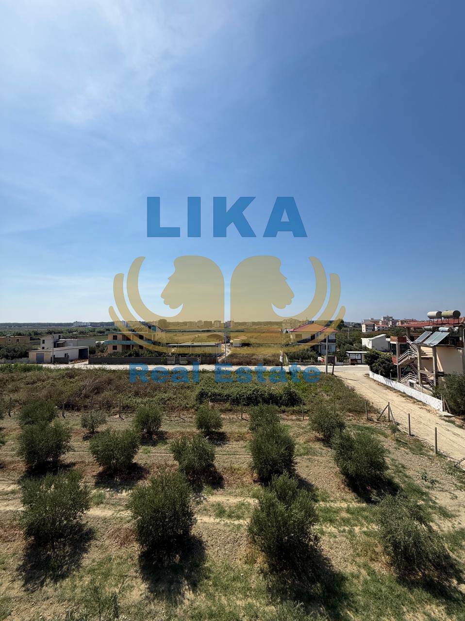 VILA LUKSOZE NË SHITJE NË SPILLE