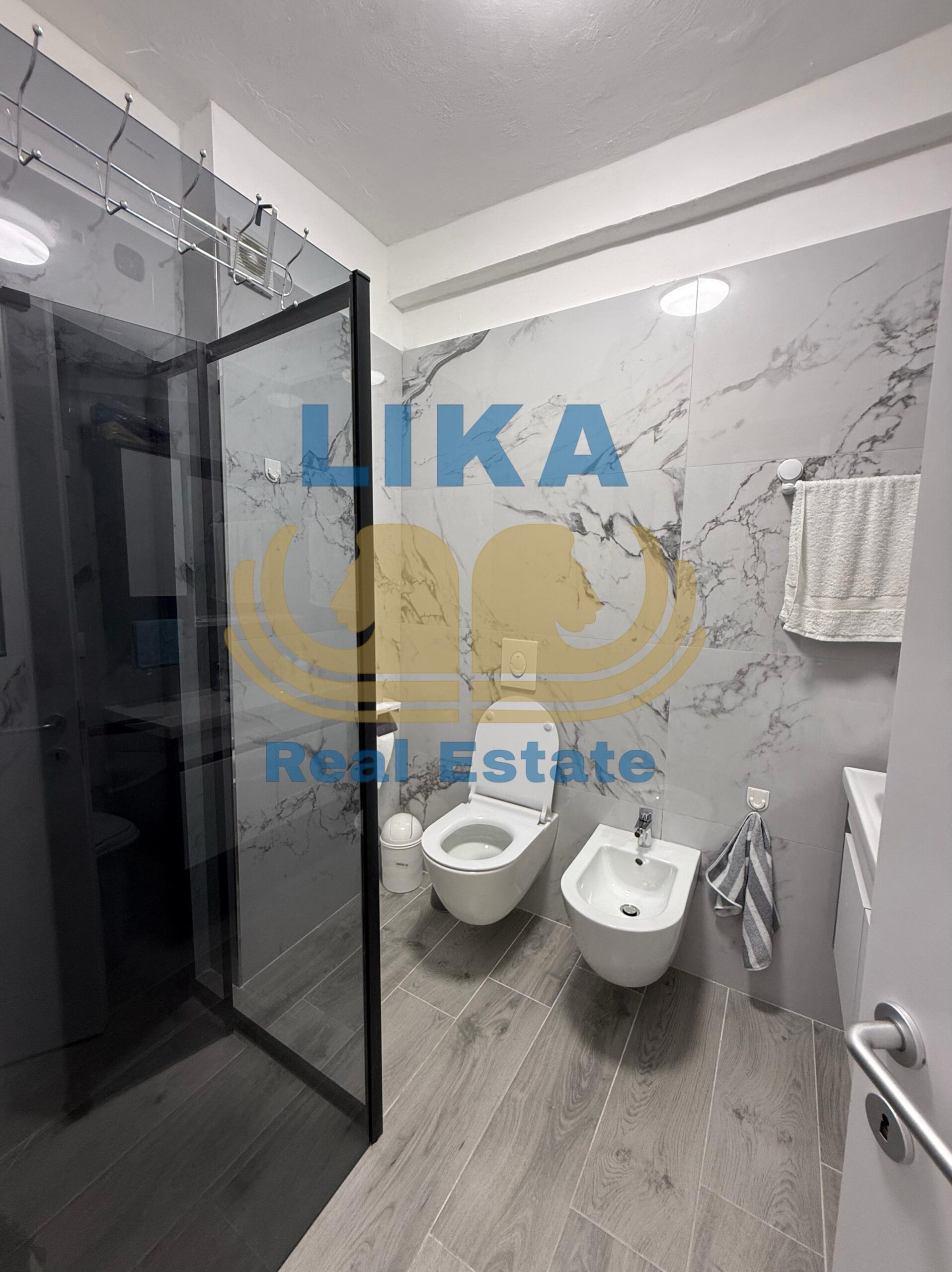 APARTAMENT 1+1 NË SHITJE