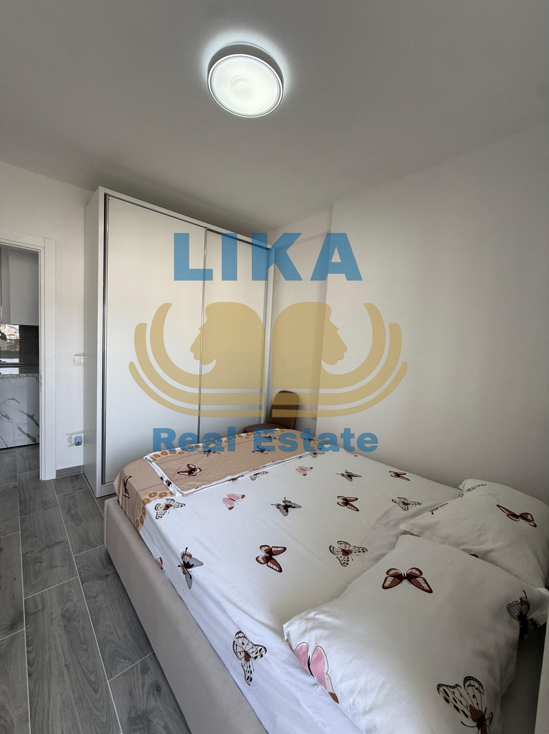 APARTAMENT 1+1 NË SHITJE