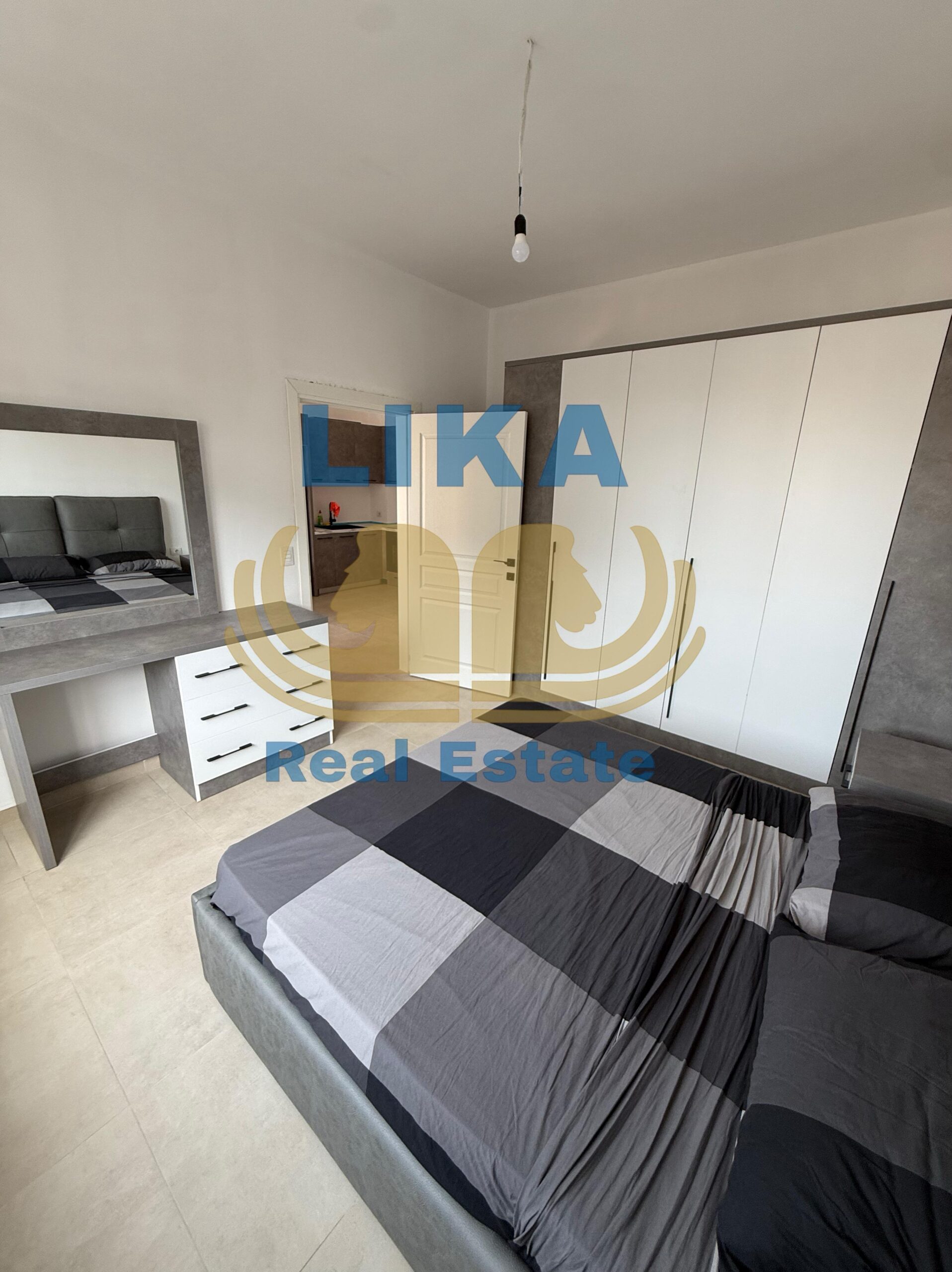 Apartament 1+1 me Qira në Mali i Robit, Golem – Vetëm 300 Metra nga Deti┃LIKA REAL ESTATE