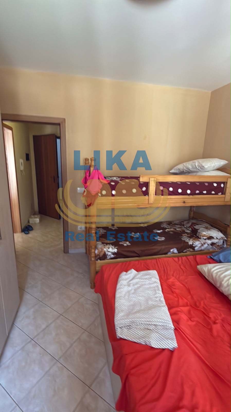 APARTAMENT 1+1 NË SHITJE – MALI I ROBIT, GOLEM
