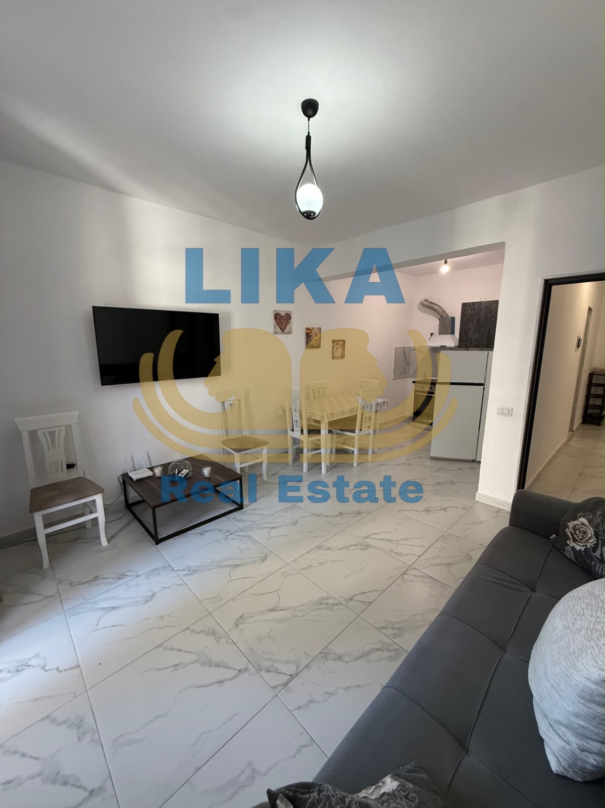 APARTAMENT 2+1 NË SHITJE – PRANË HOTEL EPIDAM