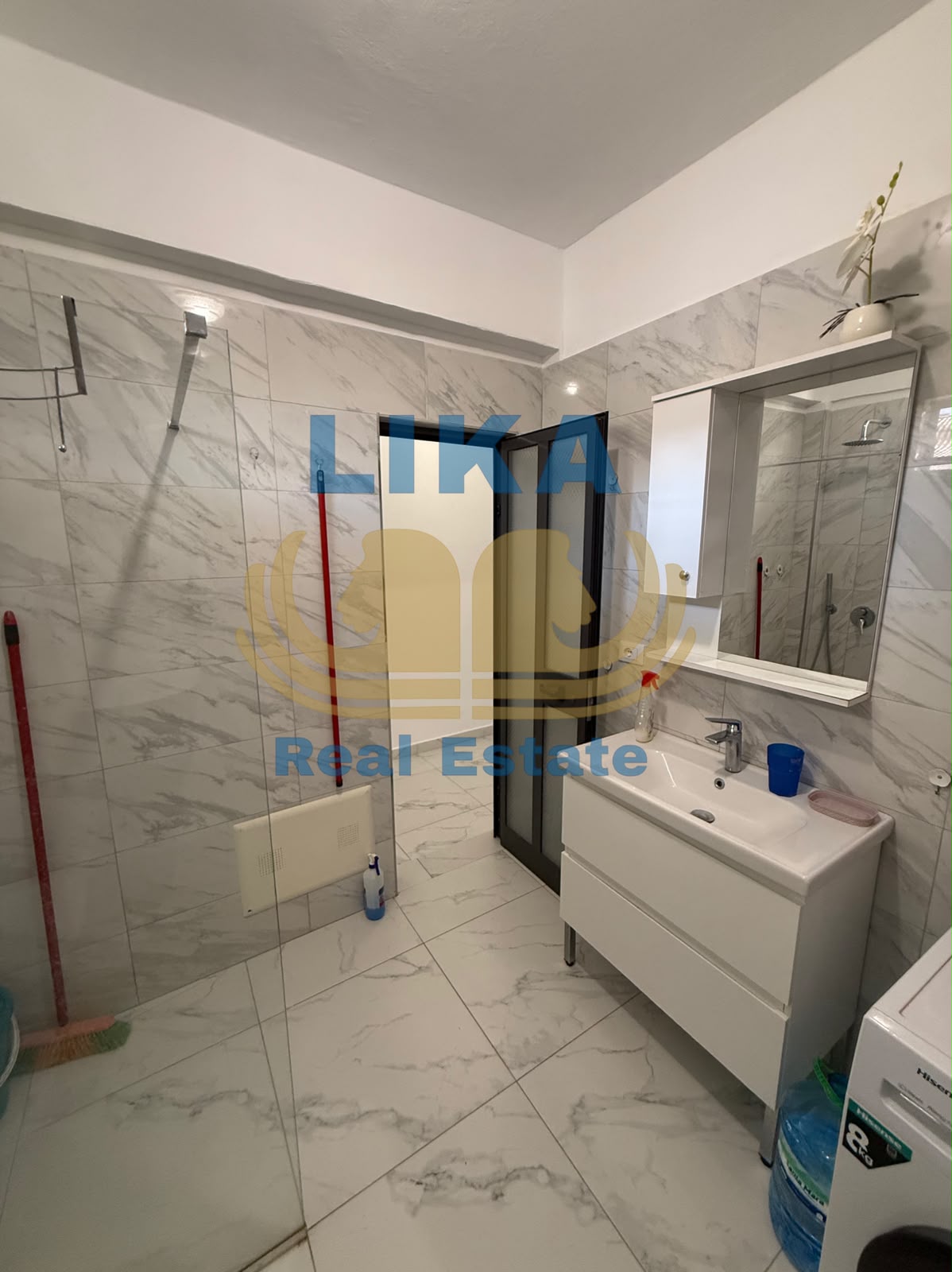 APARTAMENT 2+1 NË SHITJE – PRANË HOTEL EPIDAM