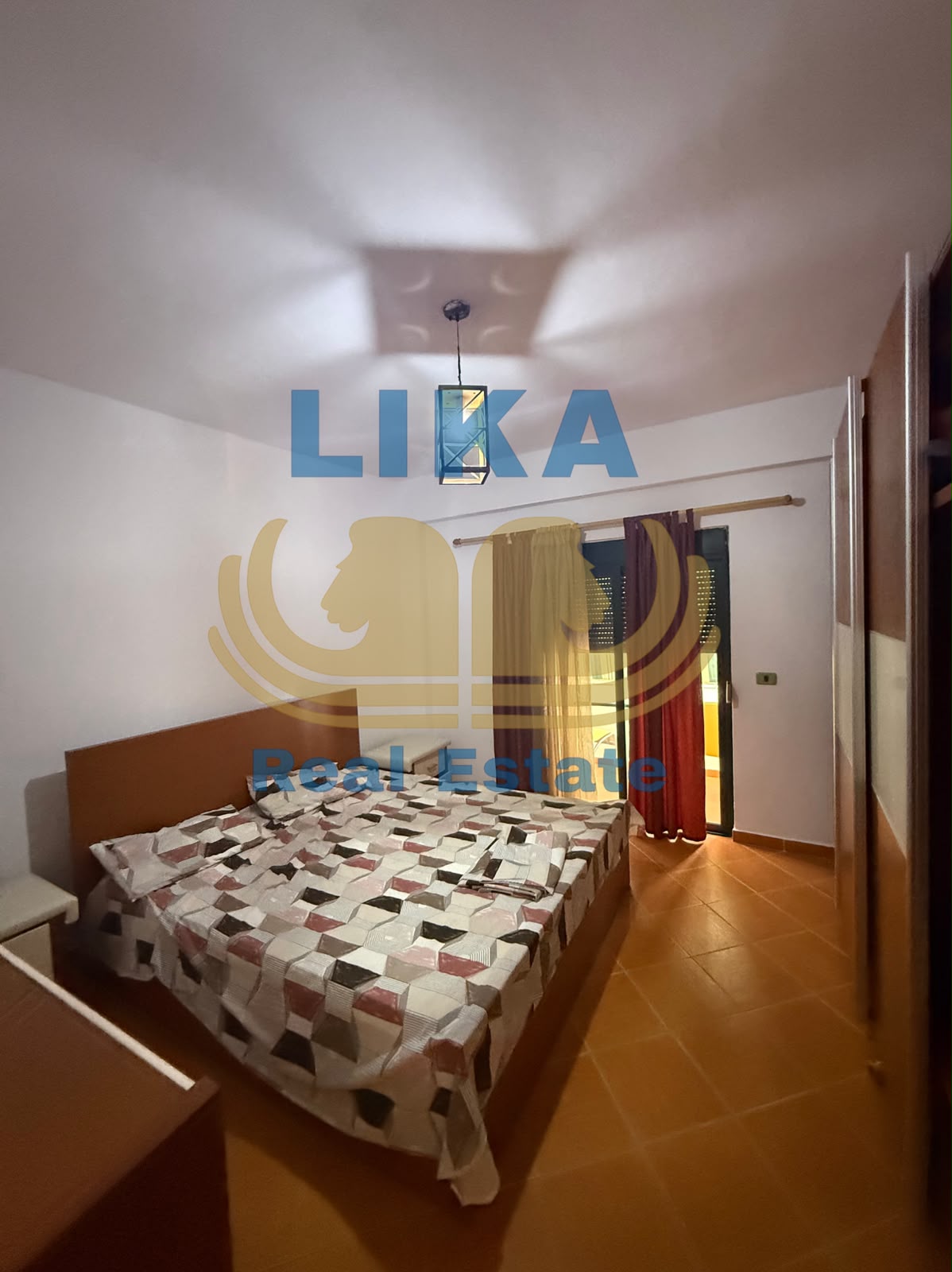 SHITEN 3 APARTAMENTE – VIJE E PARE BREGDETARE!