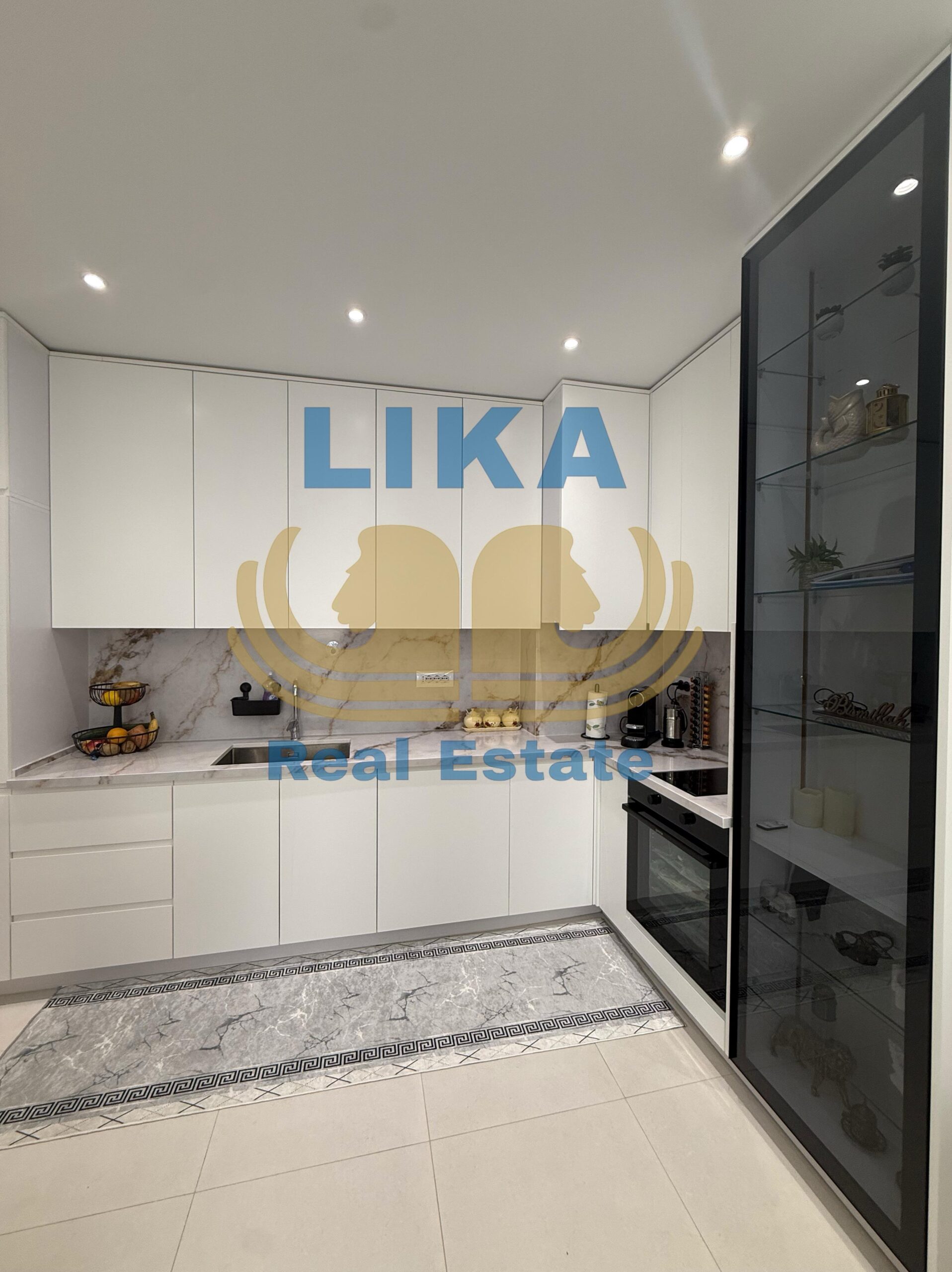 APARTAMENT 1+1 PËR SHITJE