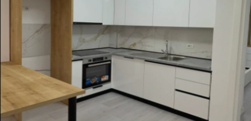 Apartament 2+1 në Shitje në Mali i Robit, Golem | Lika Real Estate