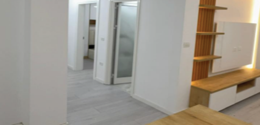Apartament 2+1 në Shitje në Mali i Robit, Golem | Lika Real Estate