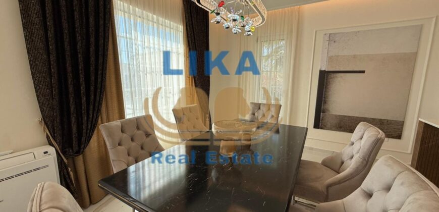 Vilë Luksoze për Shitje në Kavajë | Lika Real Estate