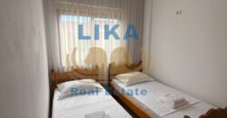 Shitet Apartament 2+1 Pranë Detit në Golem | 82m² + Garazh | LIKA REAL ESTATE