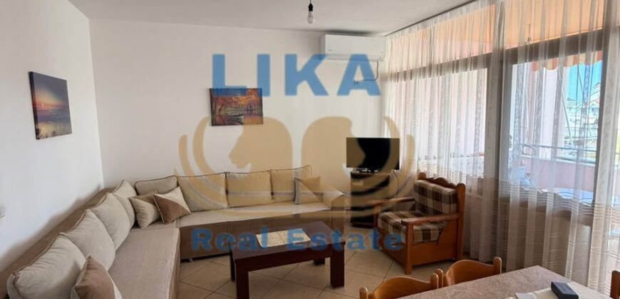 Shitet Apartament 2+1 Pranë Detit në Golem | 82m² + Garazh | LIKA REAL ESTATE