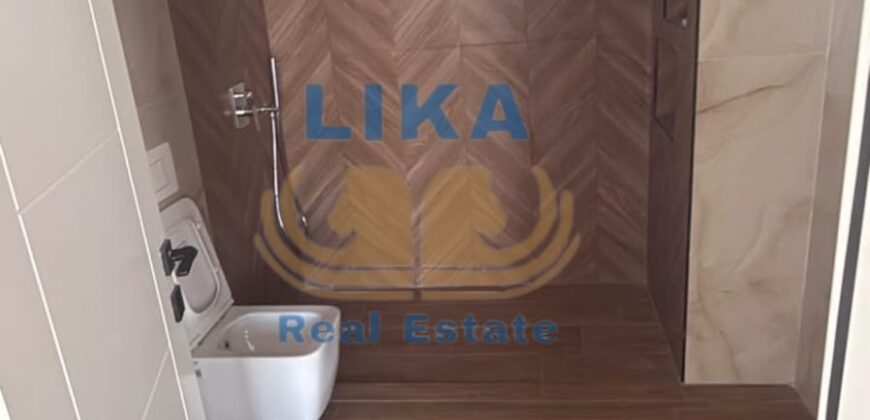 Penthouse në shitje në Golem, vetëm 180 m nga deti – 250.000€ | LIKA REAL ESTATE