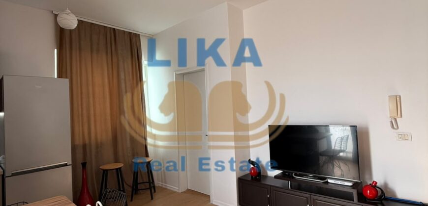 Apartament 1+1 i Sapo Rinovuar për Shitje në Shkëmbin e Kavajës – Vetëm 200 Metra nga Deti | LIKA REAL ESTATE