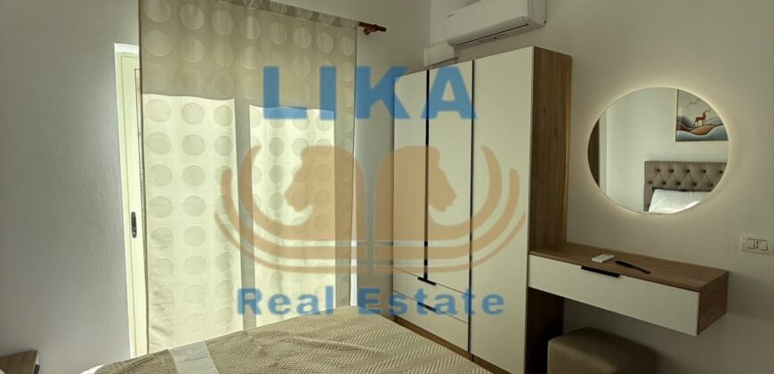 Apartament 1+1 i Sapo Rinovuar për Shitje në Shkëmbin e Kavajës – Vetëm 200 Metra nga Deti | LIKA REAL ESTATE