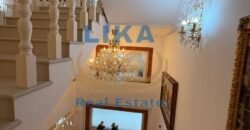 Shitet Vilë Luksoze në Qerret – Vijë e Parë Bregdetare | LIKA REAL ESTATE
