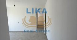 Shitet Apartament 2+1+2 në Qendër të Kavajës