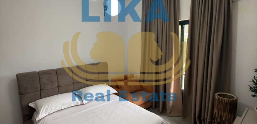 Vilë 3-katëshe për shitje në Shkëmbin e Kavajës – Mundësi ideale për investim dhe aktivitet turistik | LIKA REAL ESTATE