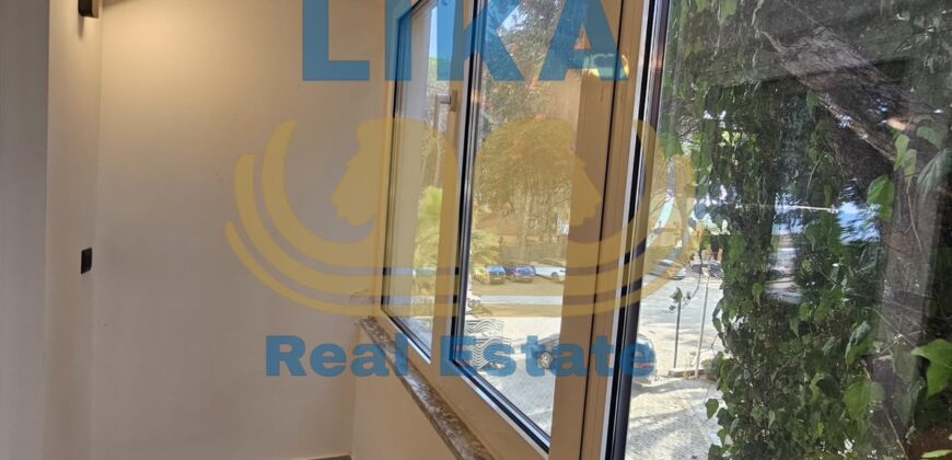 Apartament 2+1+2 në shitje në Mali i Robit – Vijë e parë me detin | LIKA REAL ESTATE