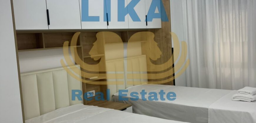 Apartament 2+1 në shitje në Mali i Robit, Golem – I sapoinvestuar me certifikatë pronësie | LIKA REAL ESTATE