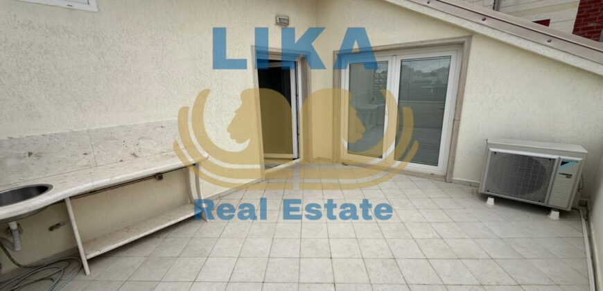 Vilë 3-katëshe në shitje pranë Gjykatës së Durrësit – Mundësi ideale për biznes dhe banim | LIKA REAL ESTATE