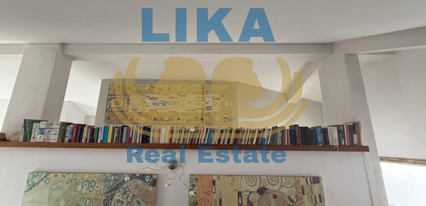Vilë 3-katëshe në shitje pranë Gjykatës së Durrësit – Mundësi ideale për biznes dhe banim | LIKA REAL ESTATE