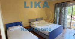 Apartament 2+1 në shitje në vijë të parë me detin në Golem | LIKA REAL ESTATE