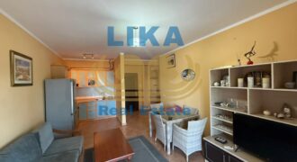 Apartament 2+1 në shitje në vijë të parë me detin në Golem | LIKA REAL ESTATE