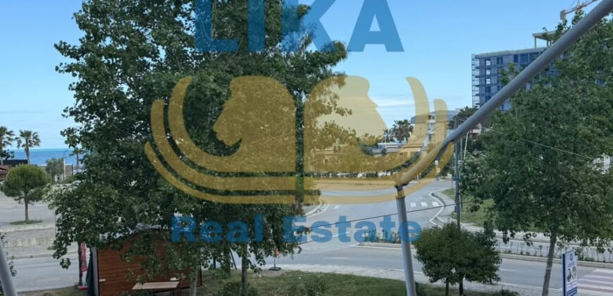 Apartament 2+1 në shitje në vijë të parë me detin në Golem | LIKA REAL ESTATE