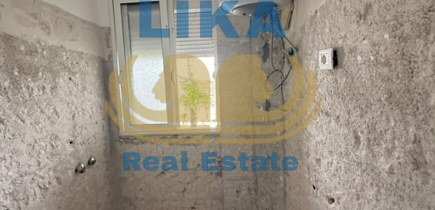 Apartament 2+1 në shitje në Qerret – Pranë detit me verandë 40 m² – 180,000€ | LIKA REAL ESTATE