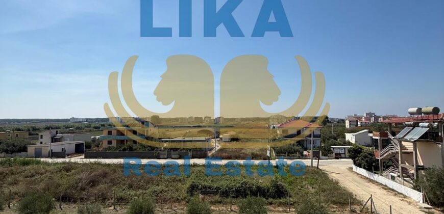 VILA LUKSOZE NË SHITJE NË SPILLE