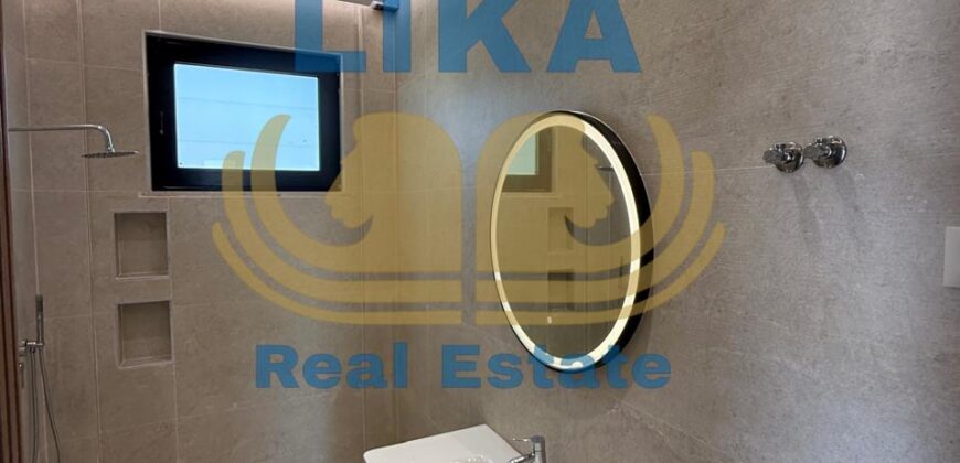 VILA LUKSOZE NË SHITJE NË SPILLE