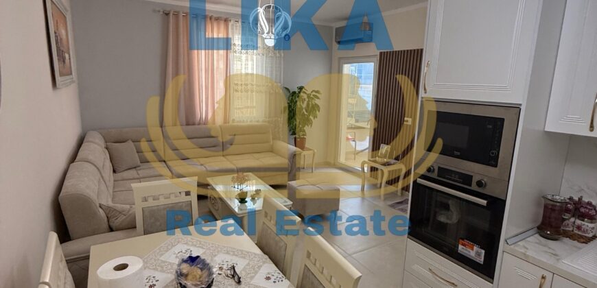 APARTAMENT 1+1 NË SHITJE – VETËM 180 METRA NGA DETI