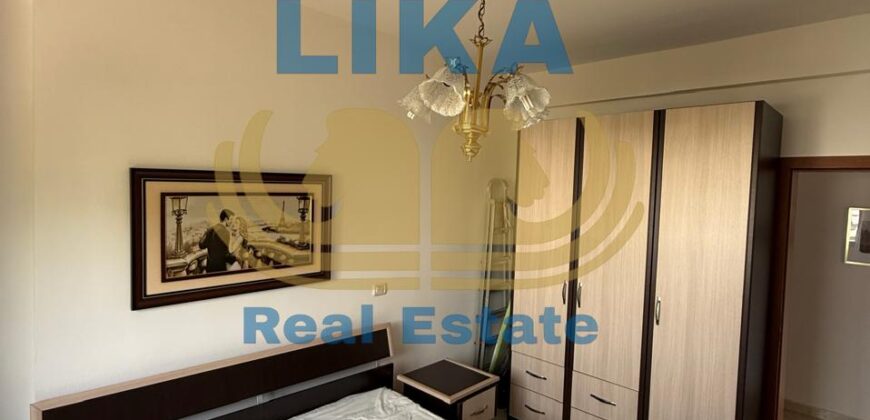 Apartament 2+1+2 në Shitje në Mali i Robit, Golem – Vetëm 300 Metra nga Deti